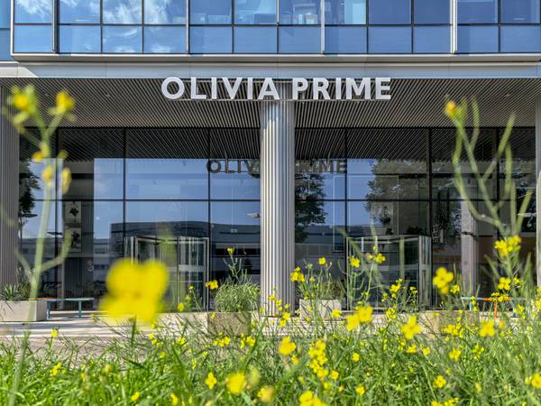 Wejście do punktu obsługi Karty Mieszkańca znajdującego się w biurowcu Olivia Prime.